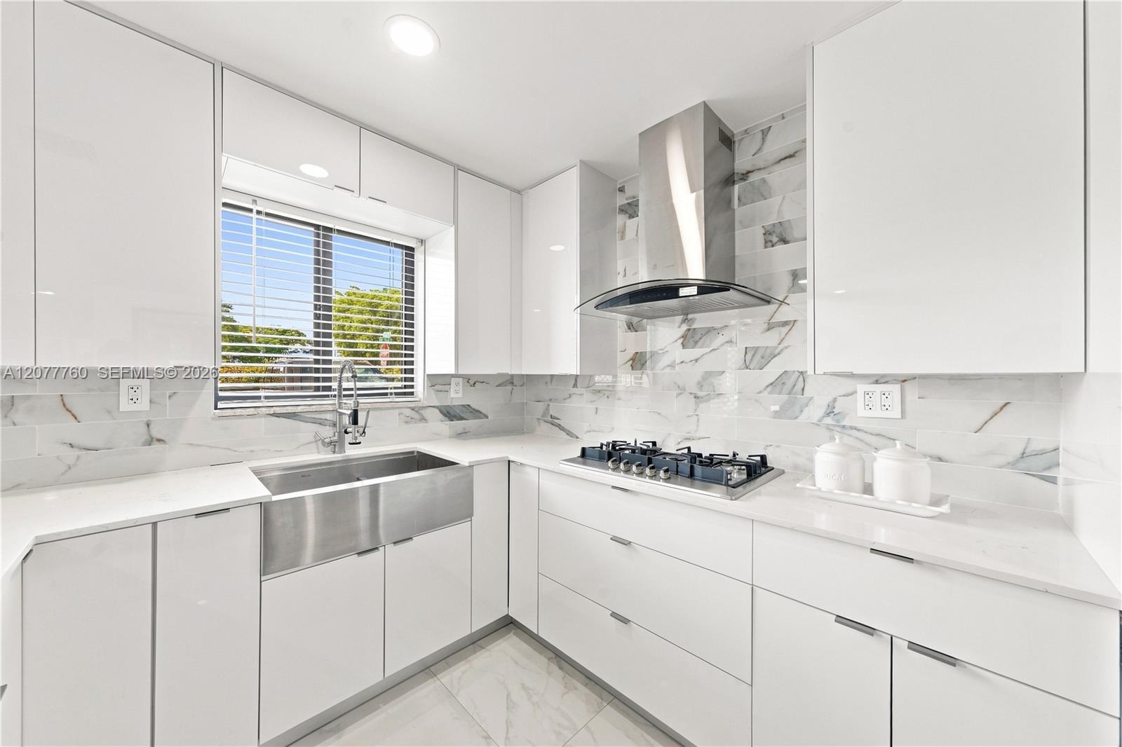 10125 SW 84th St, Miami FL 33173 photo 4
