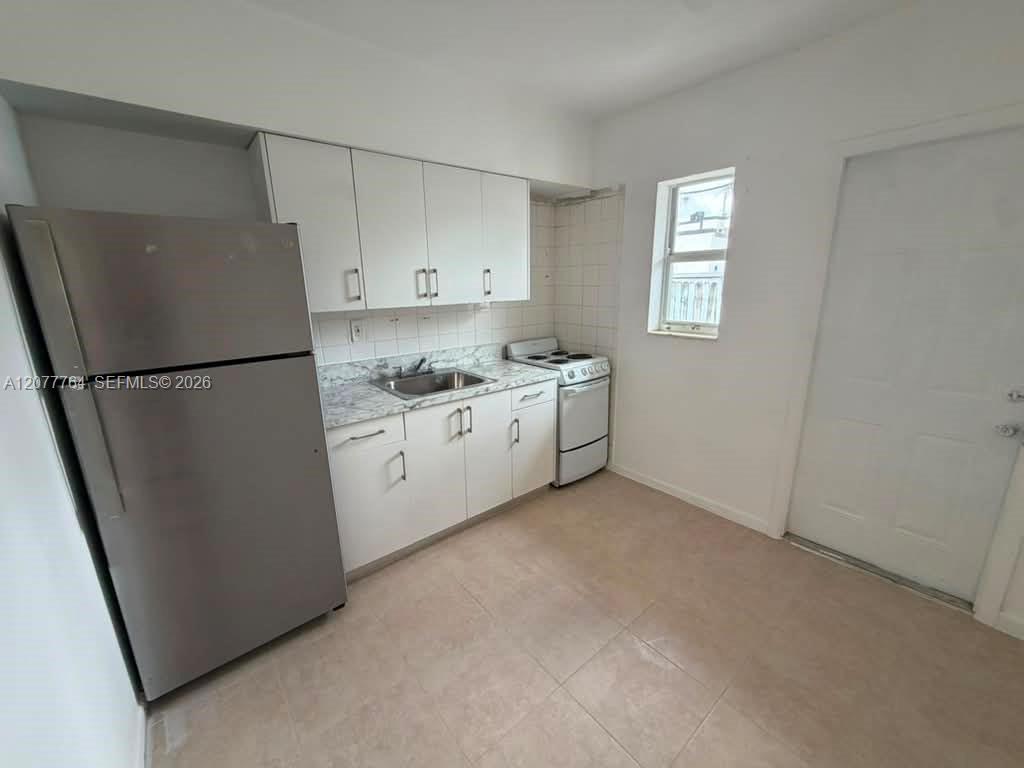2465 W Flagler St # 6, Miami FL 33135 photo 2