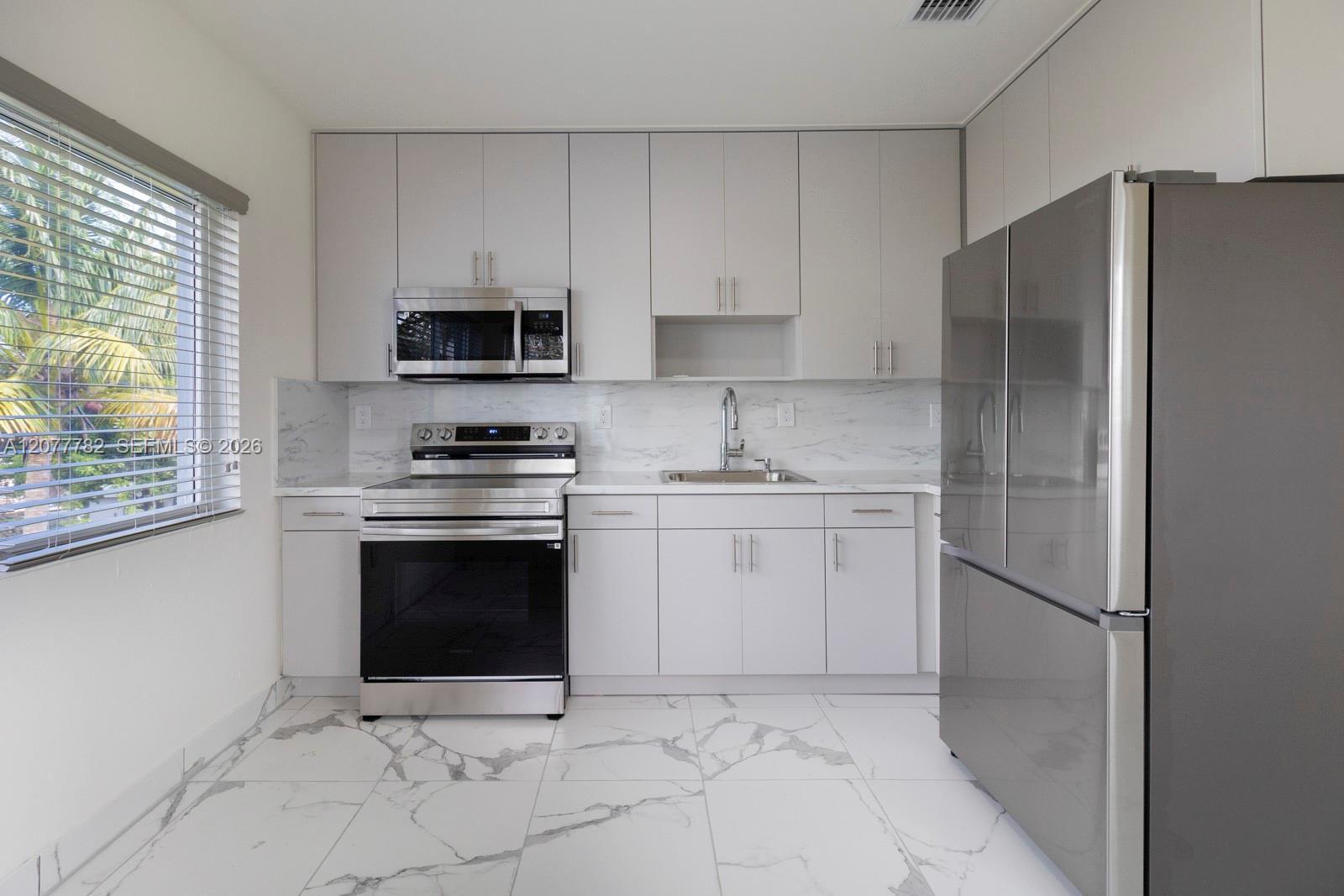 2323 NW 15th St # 2, Miami FL 33125 photo 5
