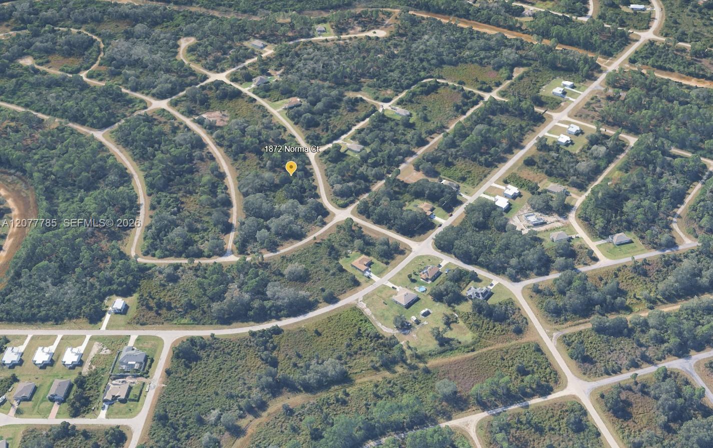 1872 Norma Ct, Lehigh Acres FL 33972 photo 4