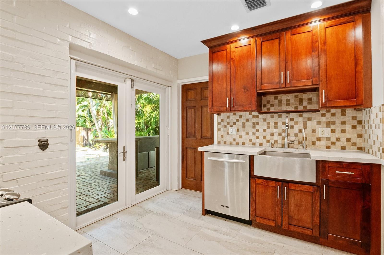 2725 NE 21st Ave, Fort Lauderdale FL 33306 photo 5