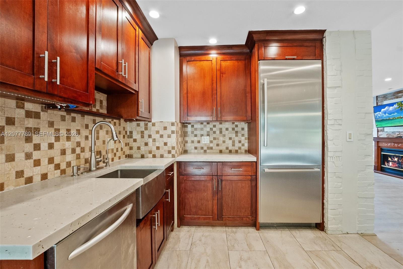 2725 NE 21st Ave, Fort Lauderdale FL 33306 photo 4