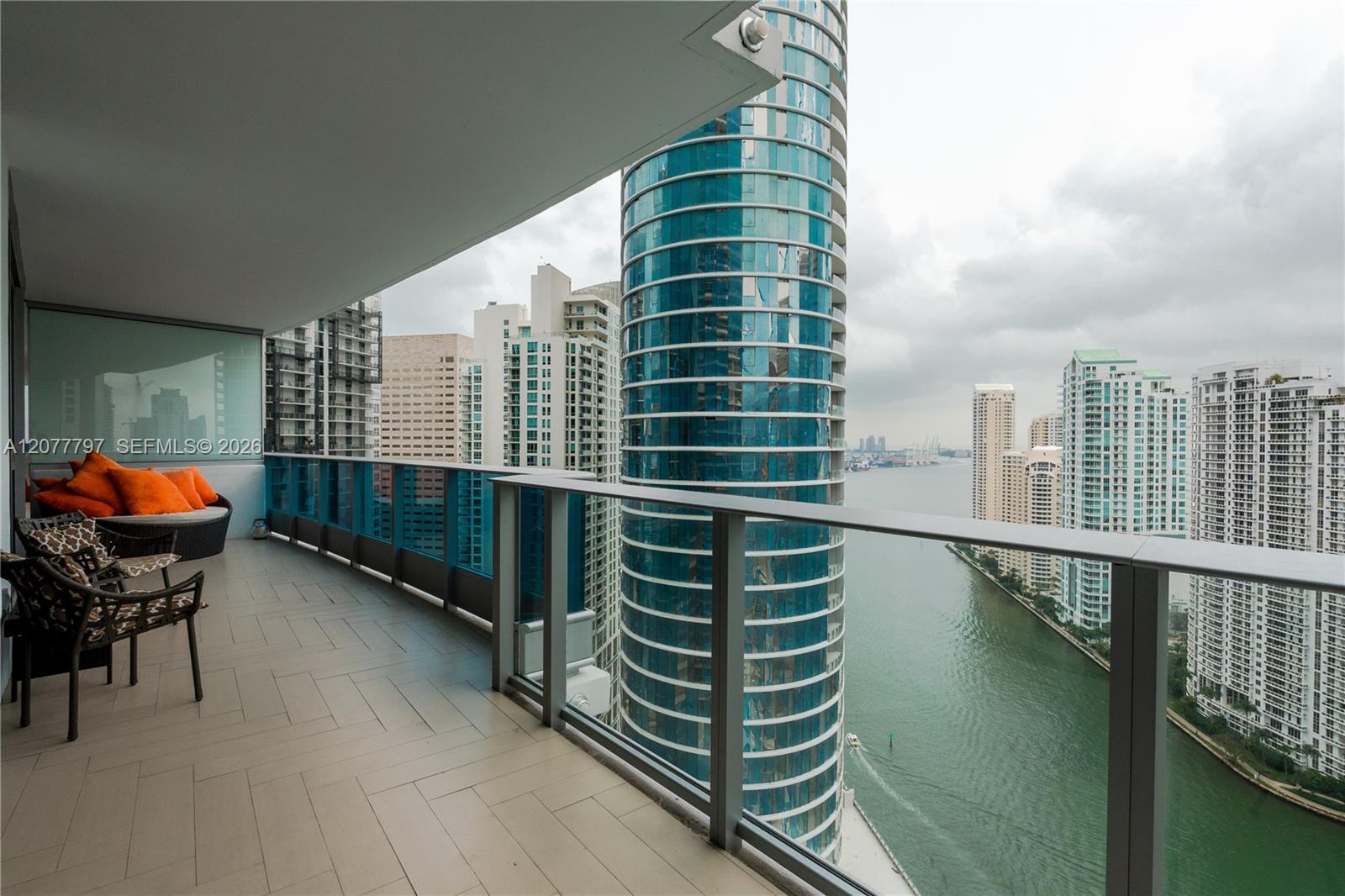 200 Biscayne Boulevard Way # 3305, Miami FL 33131 photo 3