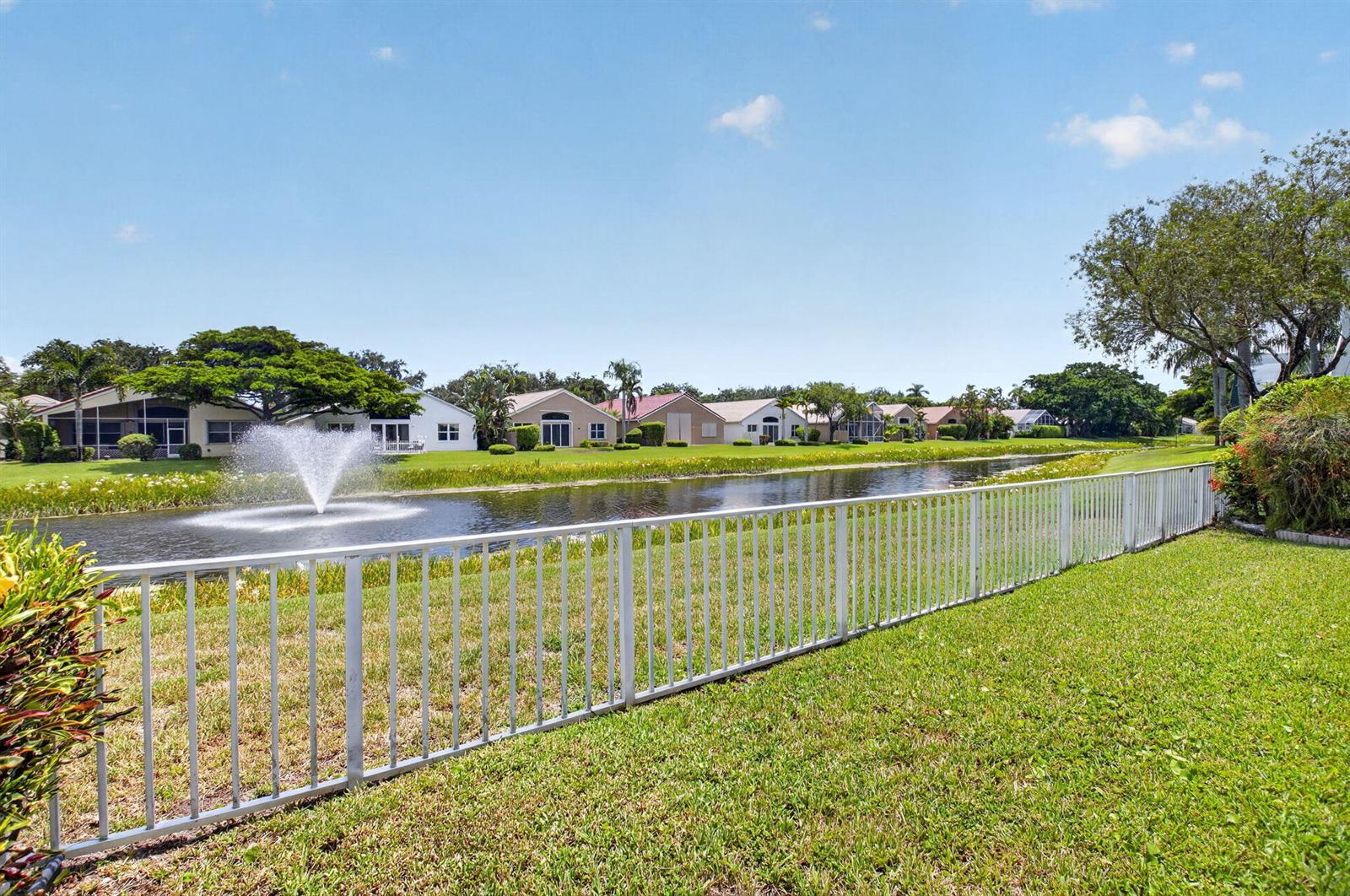 6309 Copper Lake Court, Boynton Beach FL 33437 photo 2