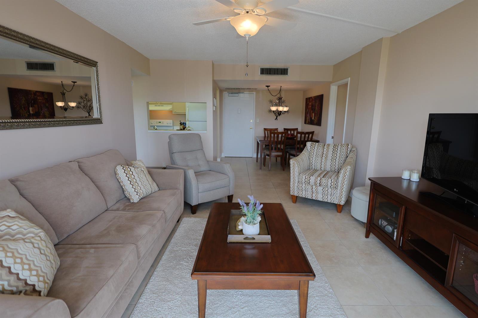 777 S Federal Highway, Pompano Beach FL 33062 photo 2