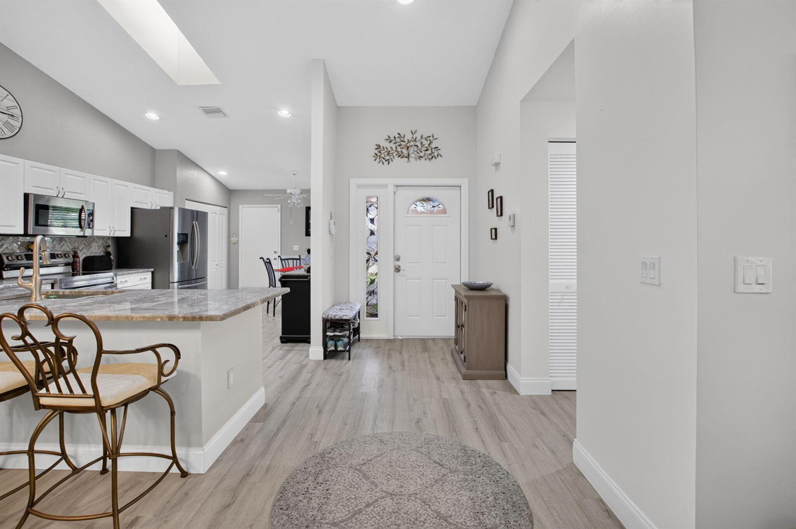 8347 Springlake Drive, Boca Raton FL 33496 photo 4