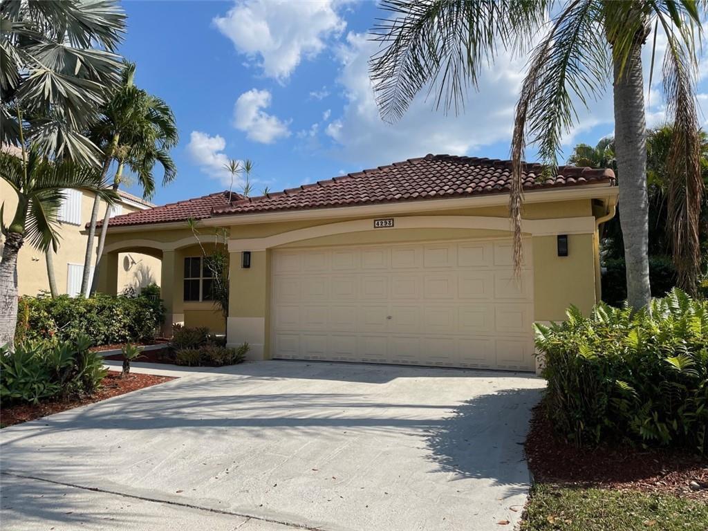 4293 LAUREL RIDGE Circle # 4293, Weston FL 33331 photo 3