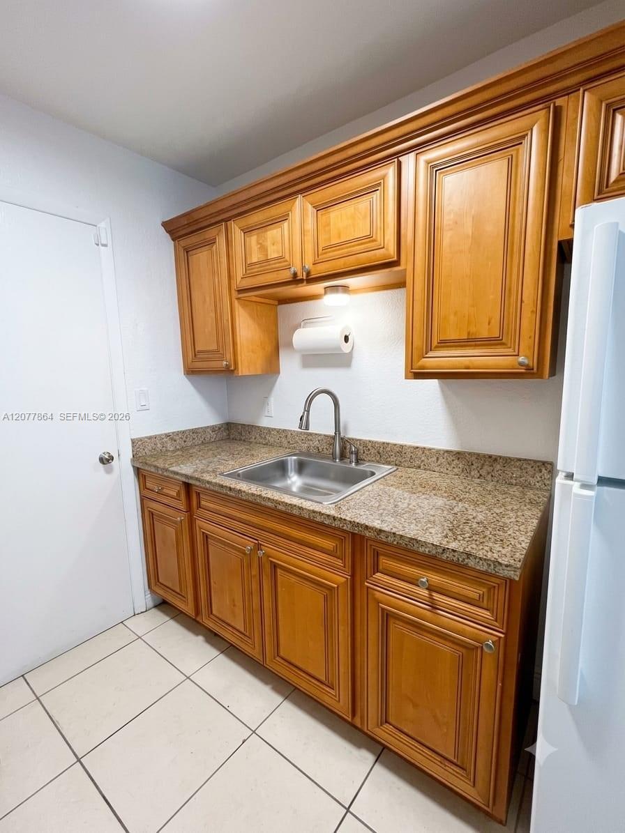 Miami, FL 33173 photo 2