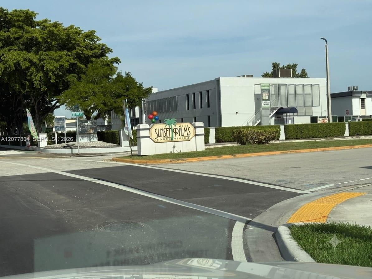 Miami, FL 33173 photo 4
