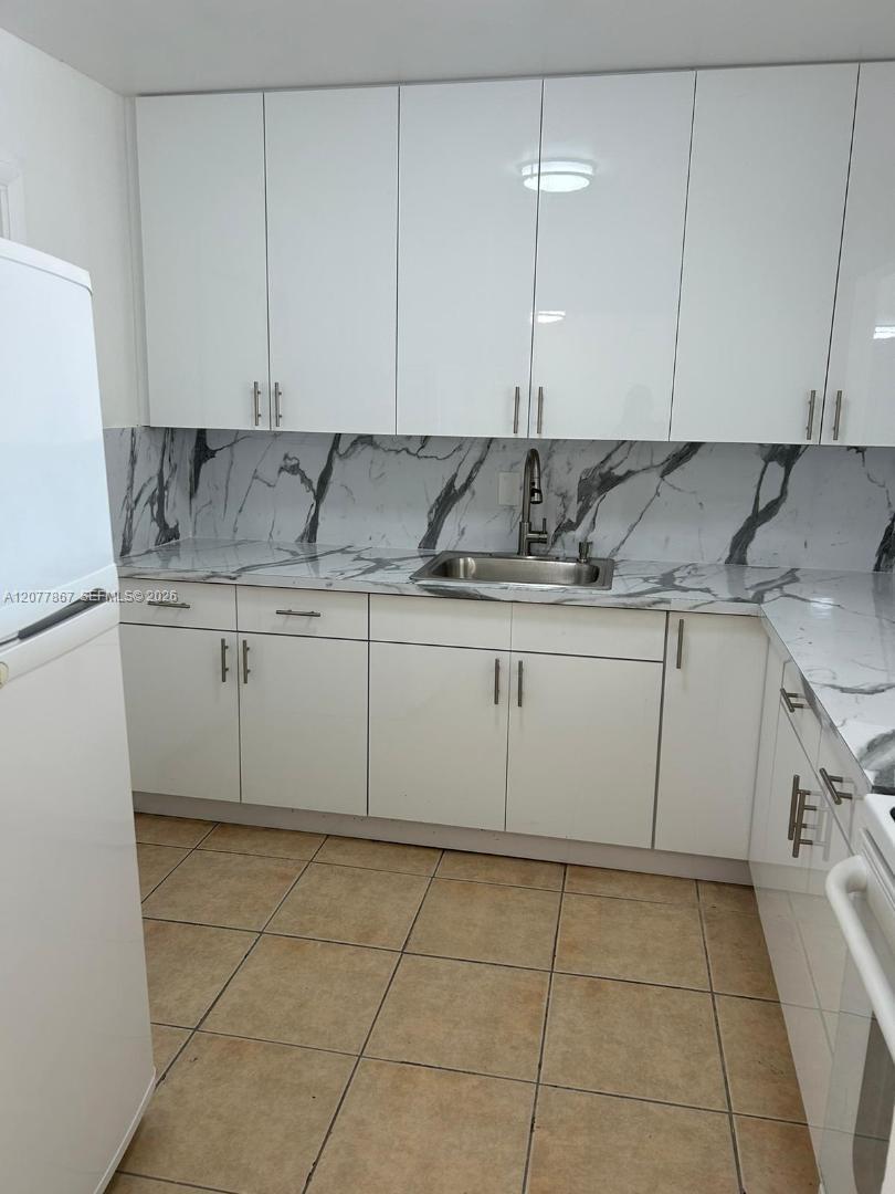 15201 NE 6th Ave # C302, Miami FL 33162 photo 5