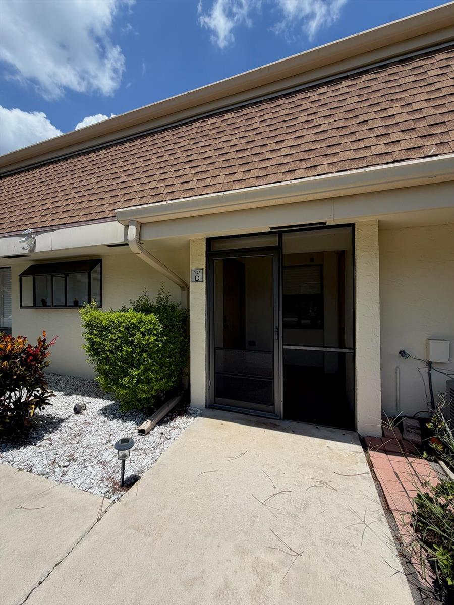 107 HALF MOON Circle # D, Jupiter FL 33458