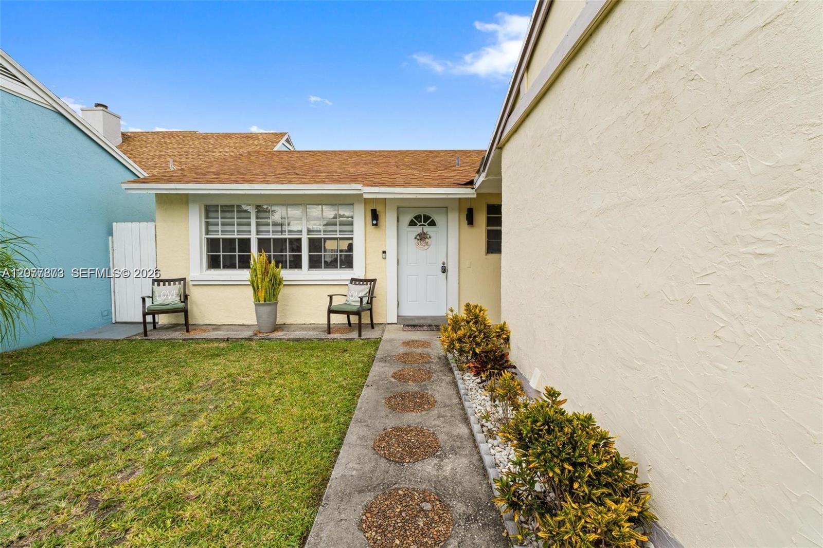 1366 Osprey Ct # 1366, Homestead FL 33035 photo 2
