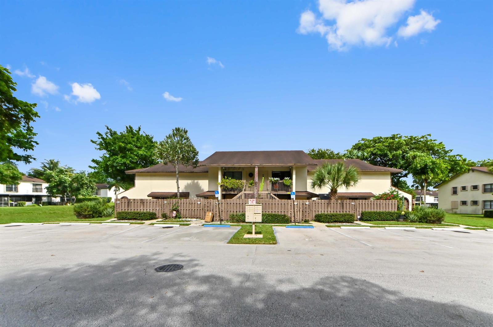 23378 Lyons Road # 204, Boca Raton FL 33428 photo 4
