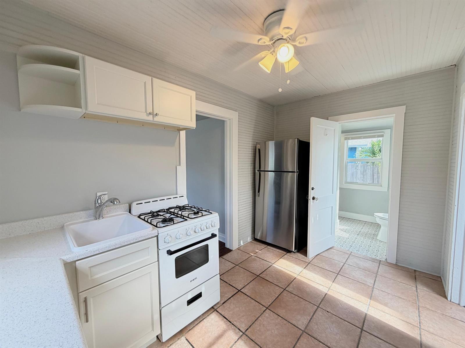 318 S K Street # 3, FL 33460 photo 4