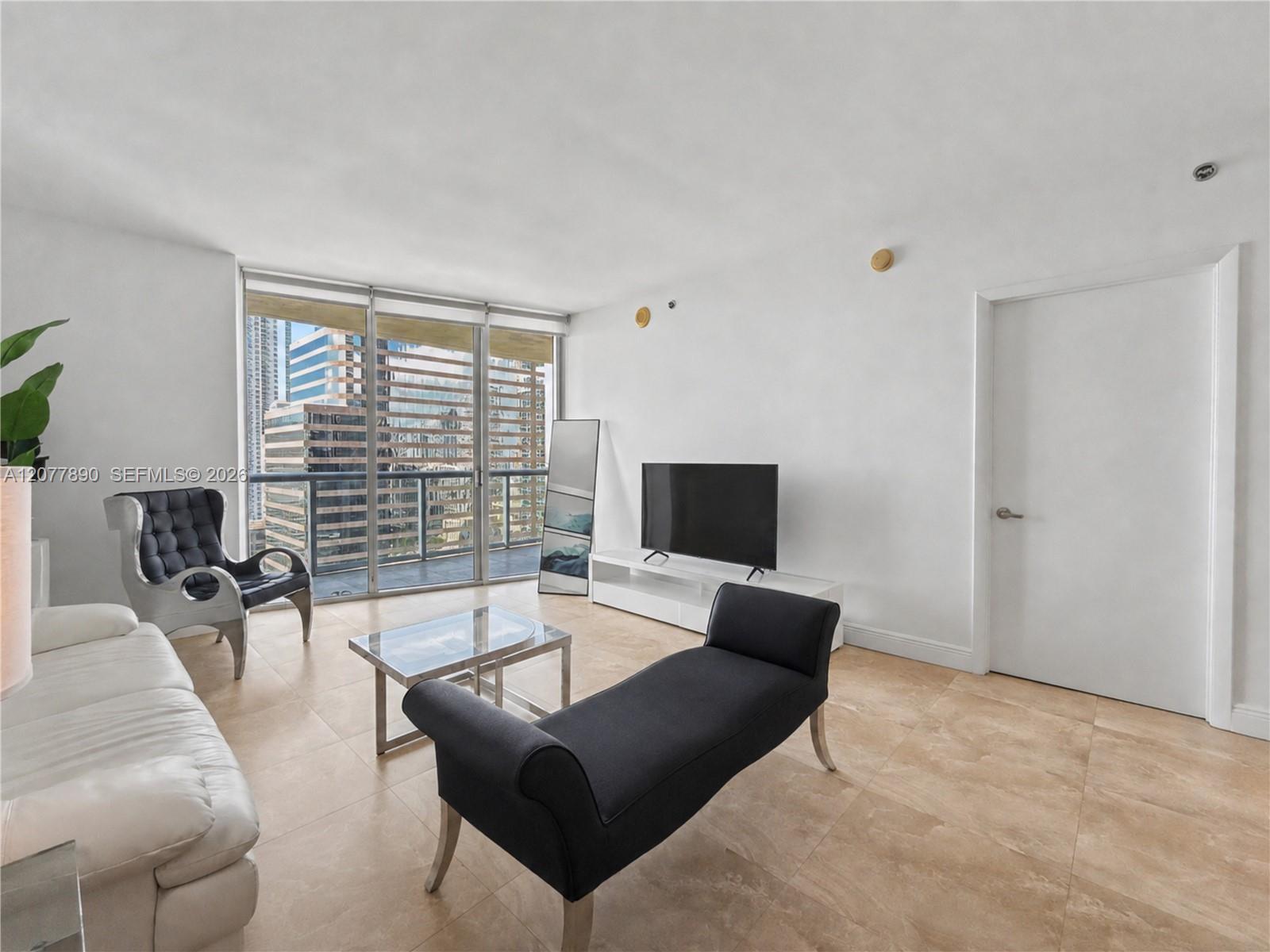 495 Brickell Ave # 2707, Miami FL 33131 photo 4