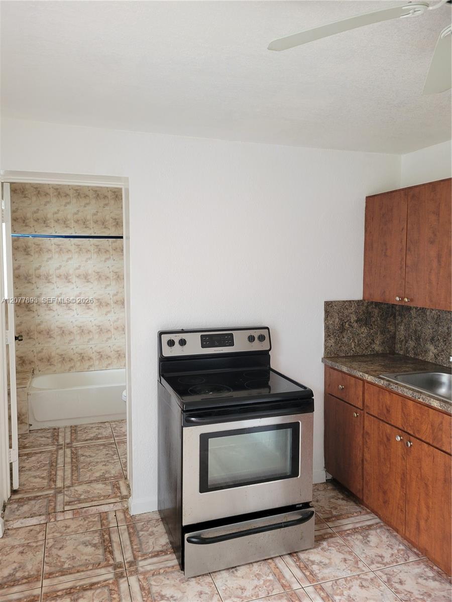 14815 NE 8th Ct # 1, Miami FL 33161 photo 5