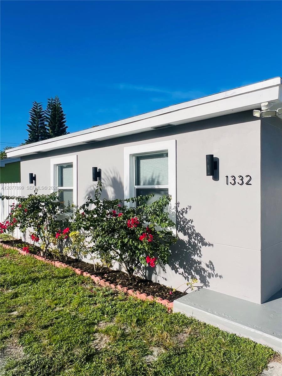 1332 NW 3rd Ave, Fort Lauderdale FL 33311