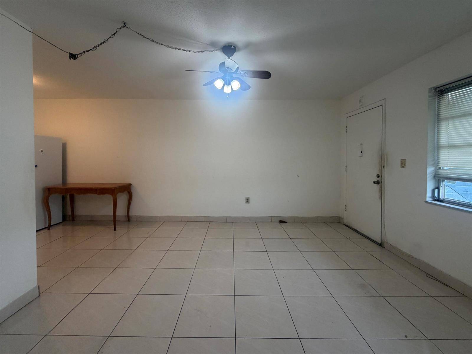 20210 NE 2ND Avenue # V14, Miami Gardens FL 33179 photo 4
