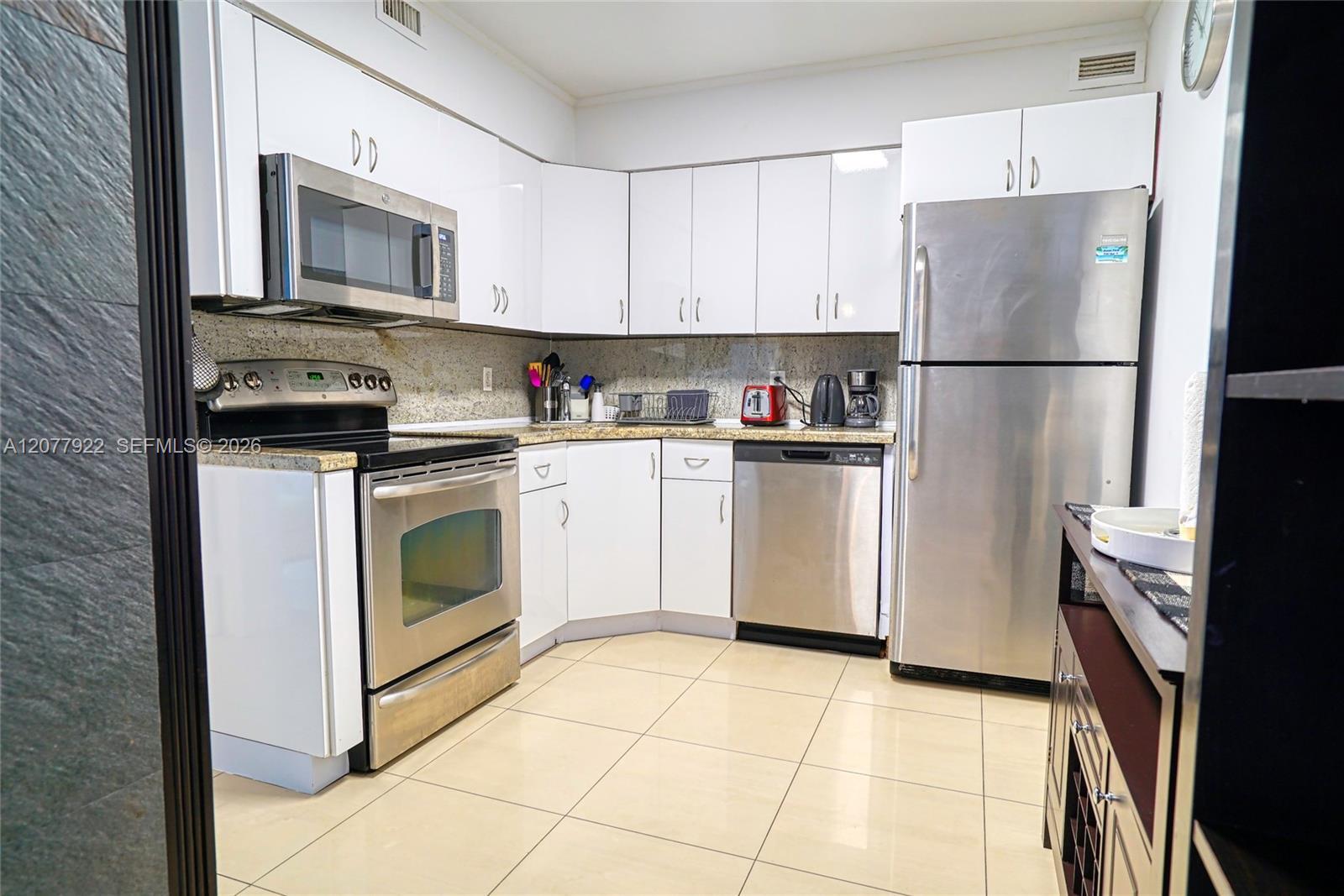 5161 Collins Ave # 1101, Miami Beach FL 33140 photo 3