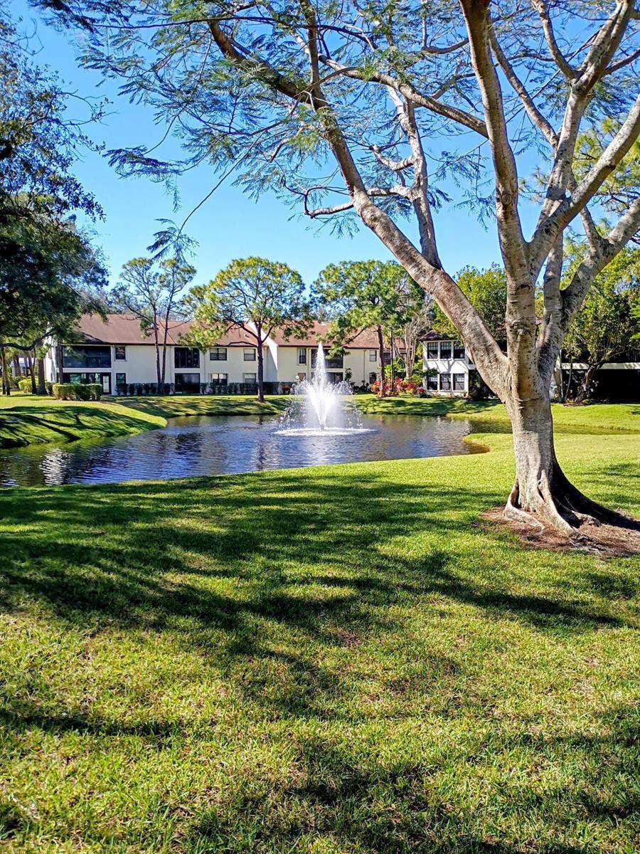 3451 Jog Park Drive, FL 33467