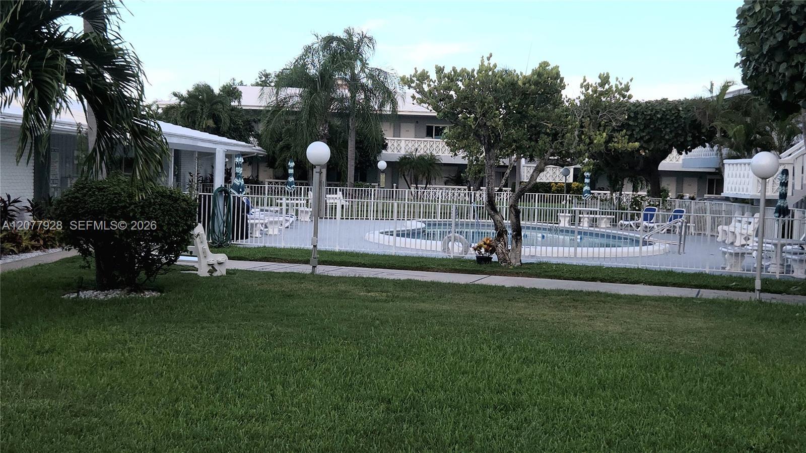 2170 NE 51st Ct # B3, Fort Lauderdale FL 33308 photo 2