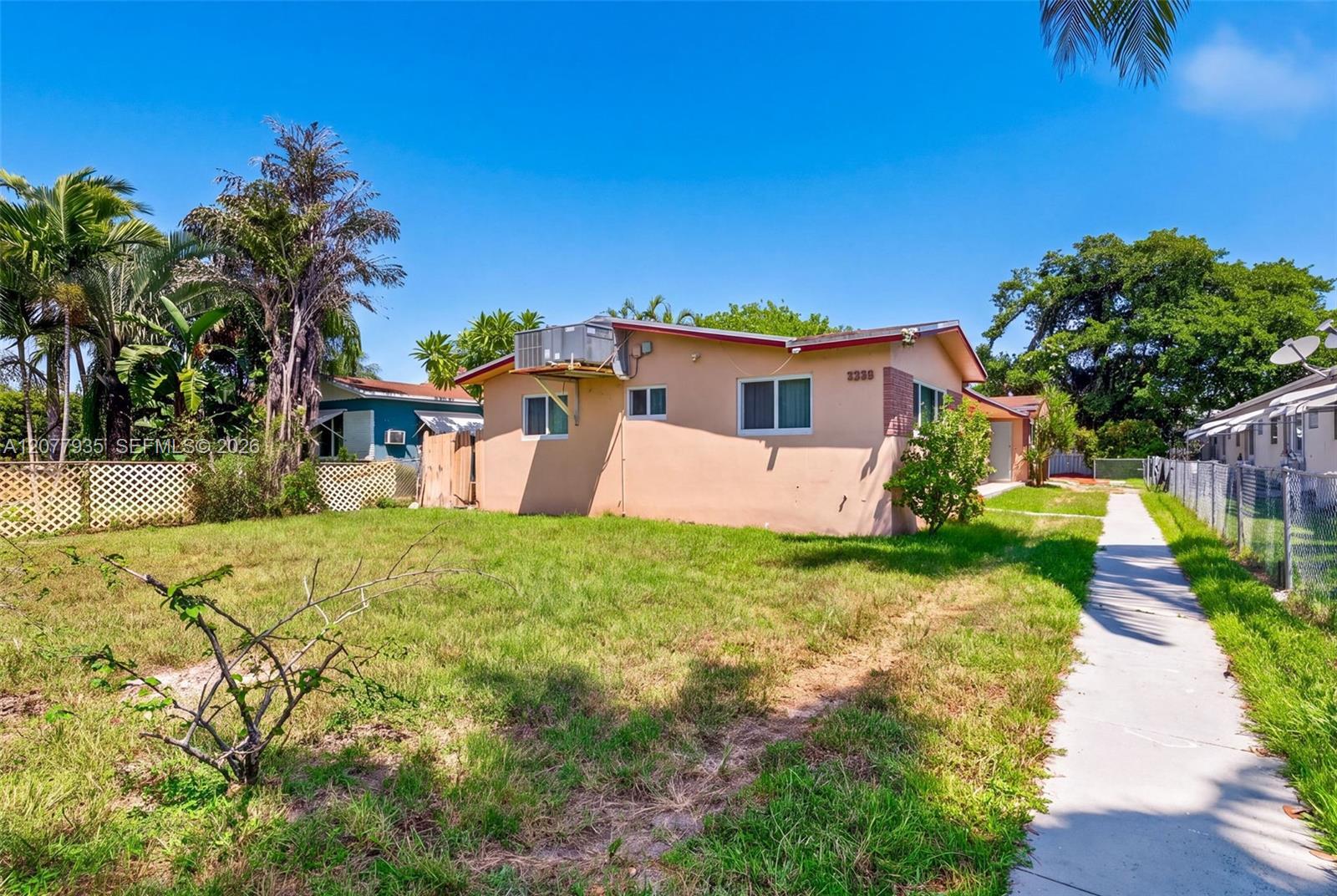 2209 Washington St # 2, Hollywood FL 33020 photo 2