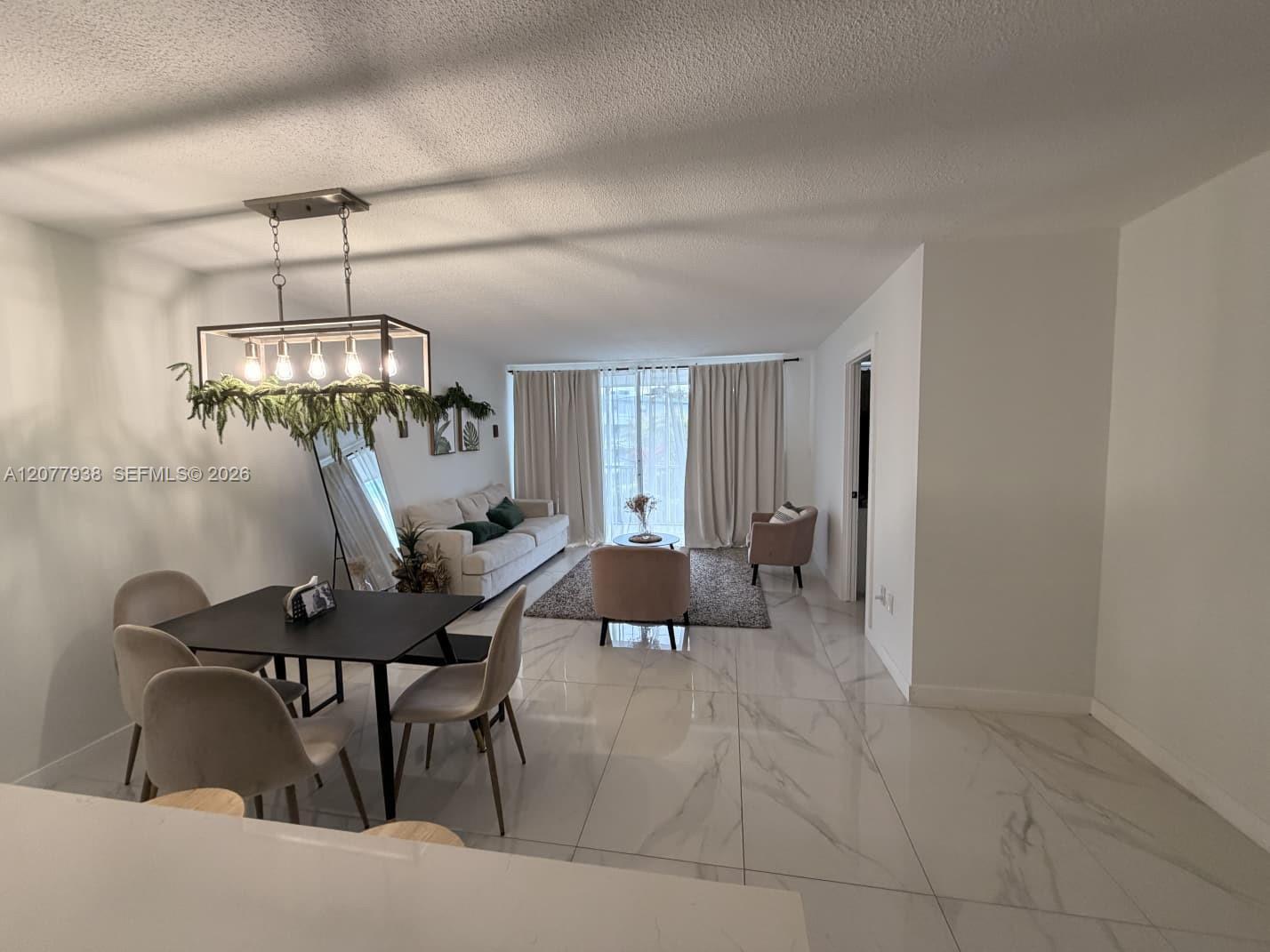 Miami, FL 33179 photo 2