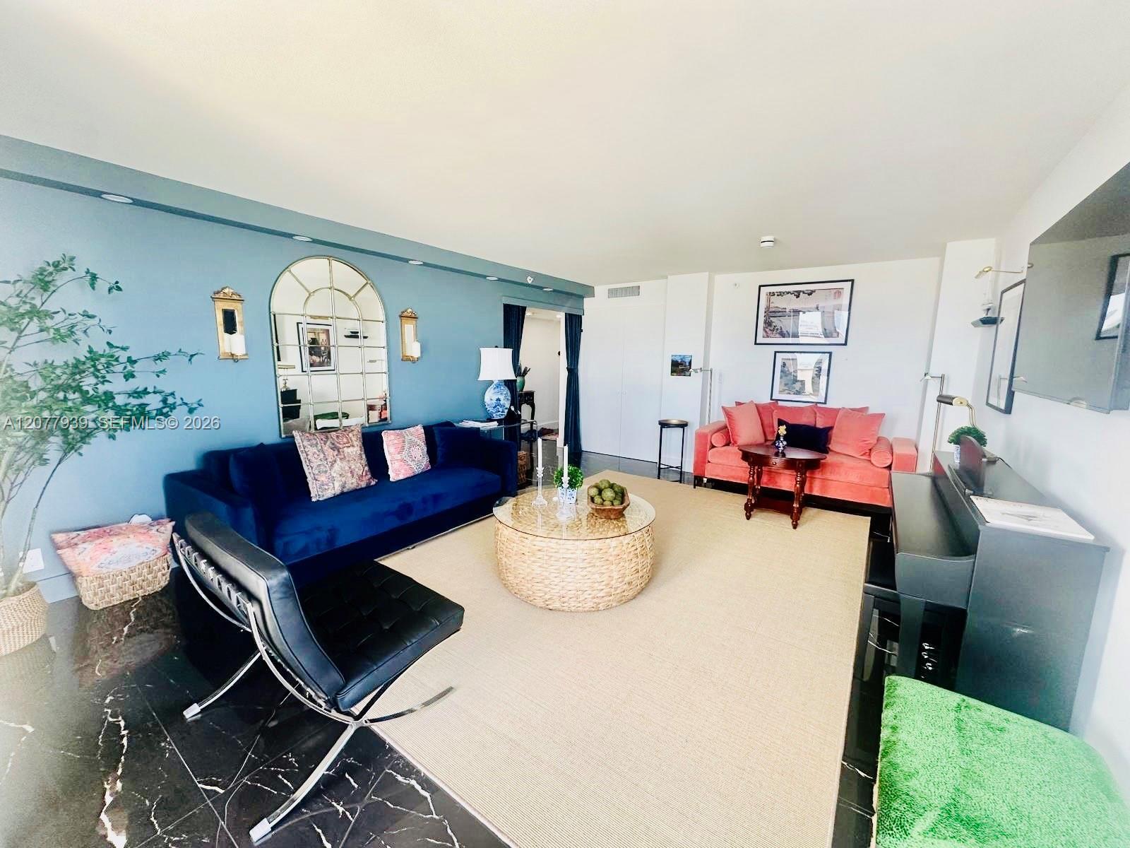 2555 Collins Ave, Miami Beach FL 33140 photo 4