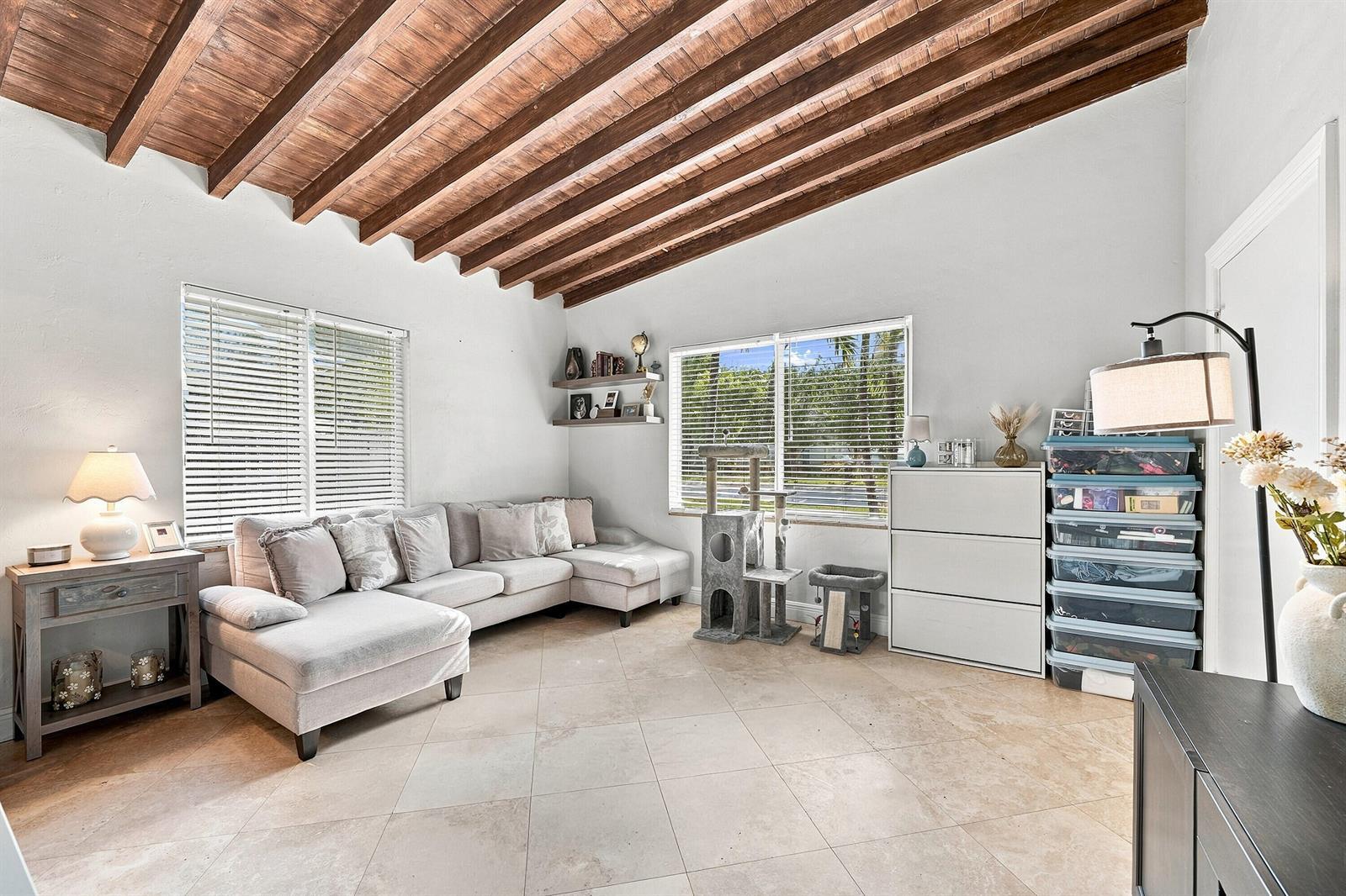 1839 SW 4th Avenue, Fort Lauderdale FL 33315 photo 2