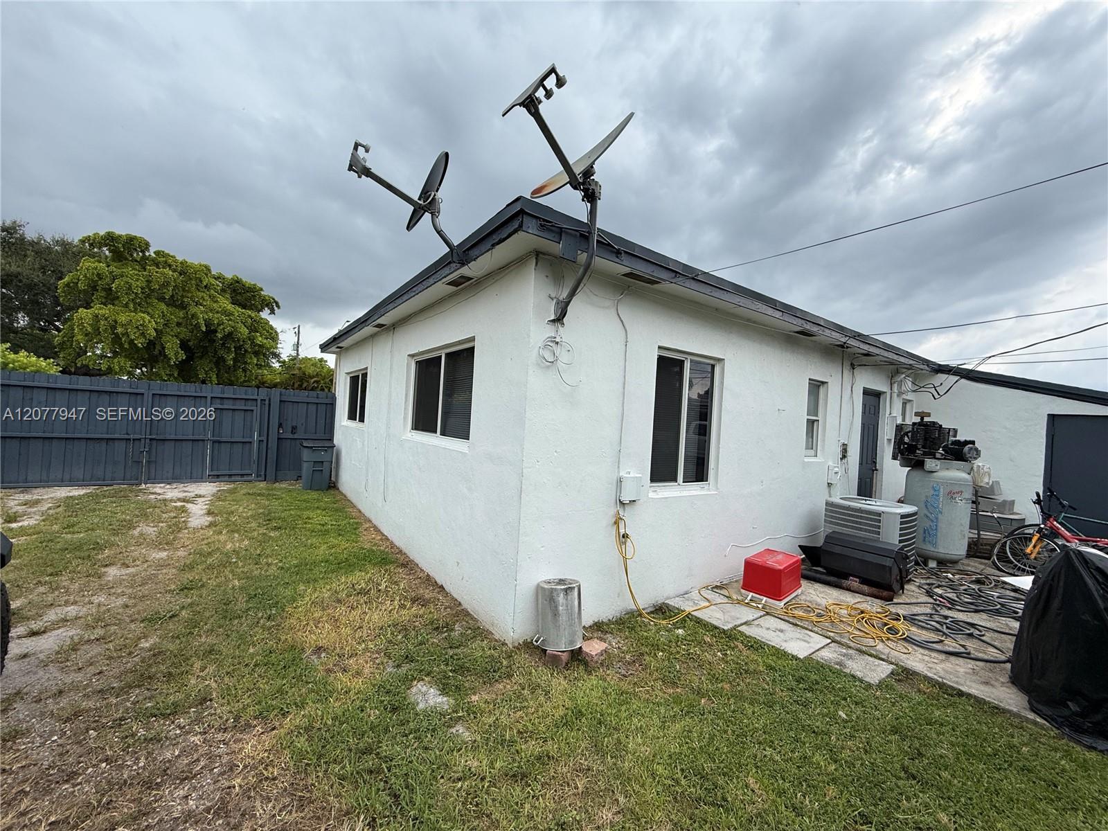 3345 SW 73rd Ave Rd, Miami FL 33155 photo 5