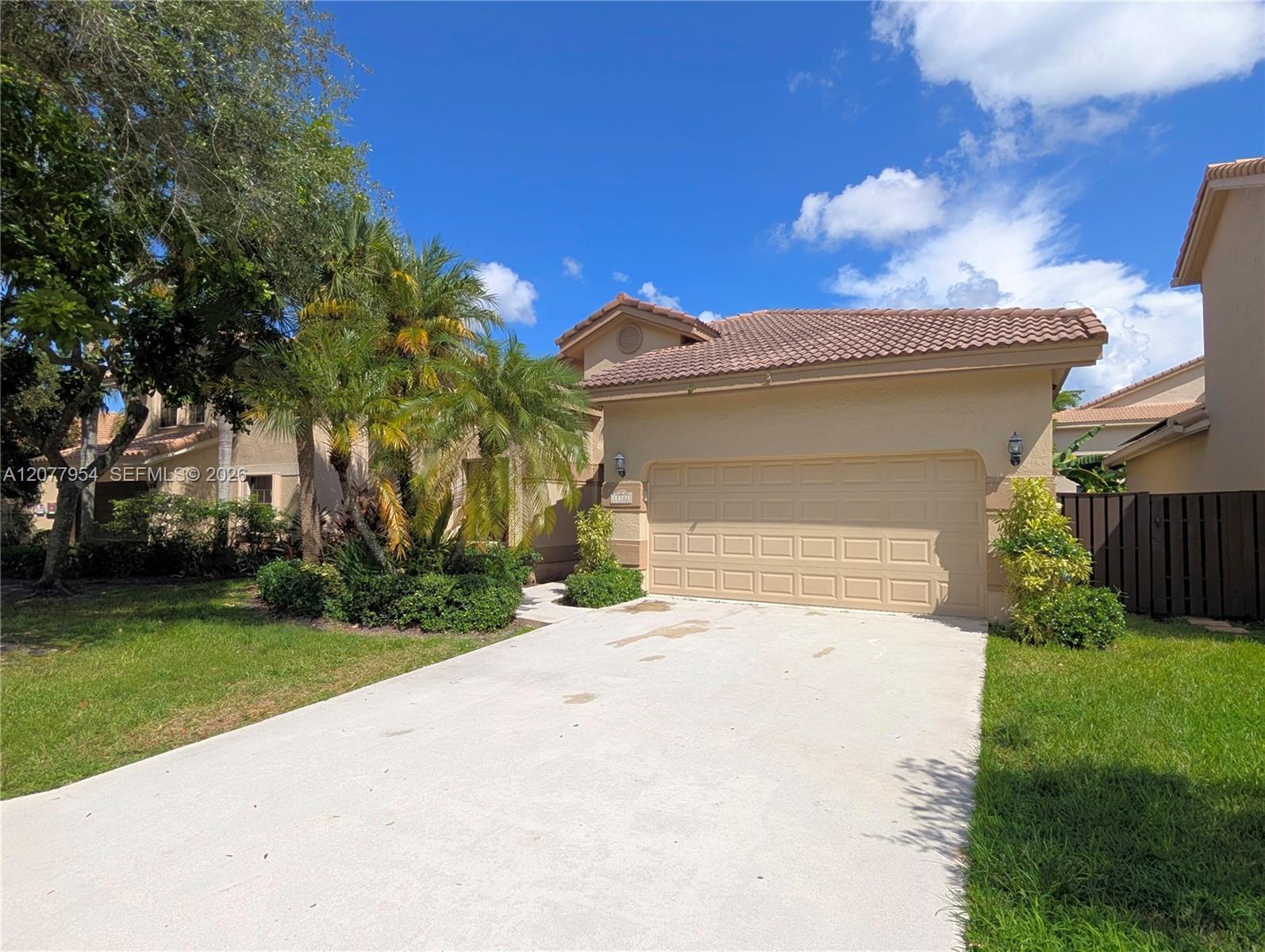 10321 NW 17th Ct, Plantation FL 33322 photo 3