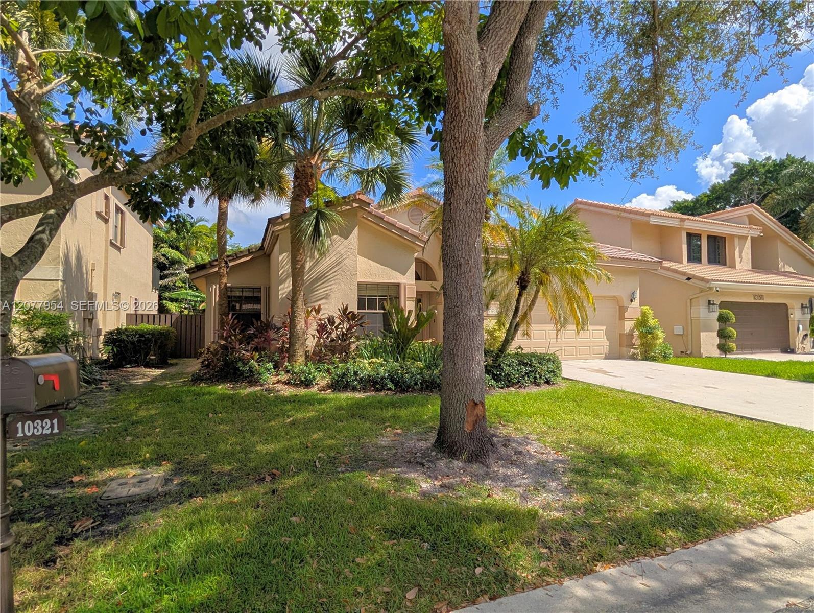 10321 NW 17th Ct, Plantation FL 33322