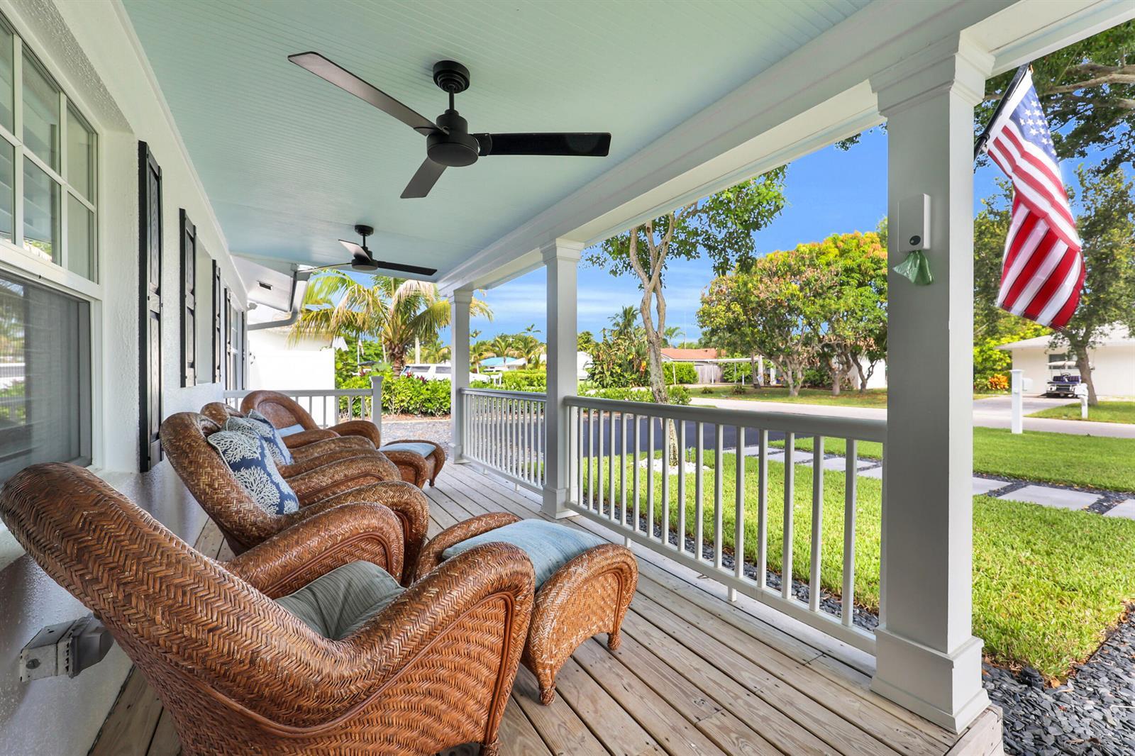 8 WINDSOR Road W, Jupiter FL 33469 photo 5