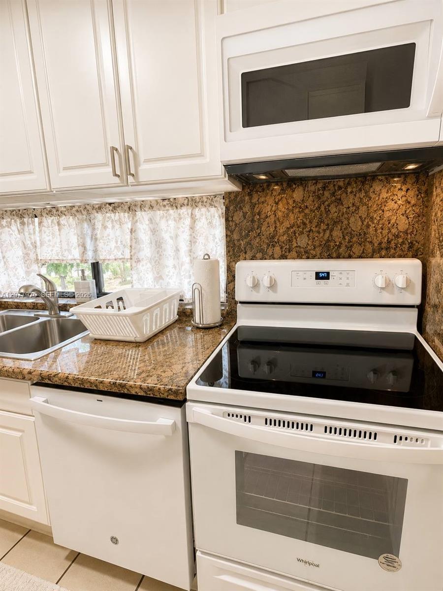 17021 N Bay Rd # 318, Sunny Isles Beach FL 33160 photo 4