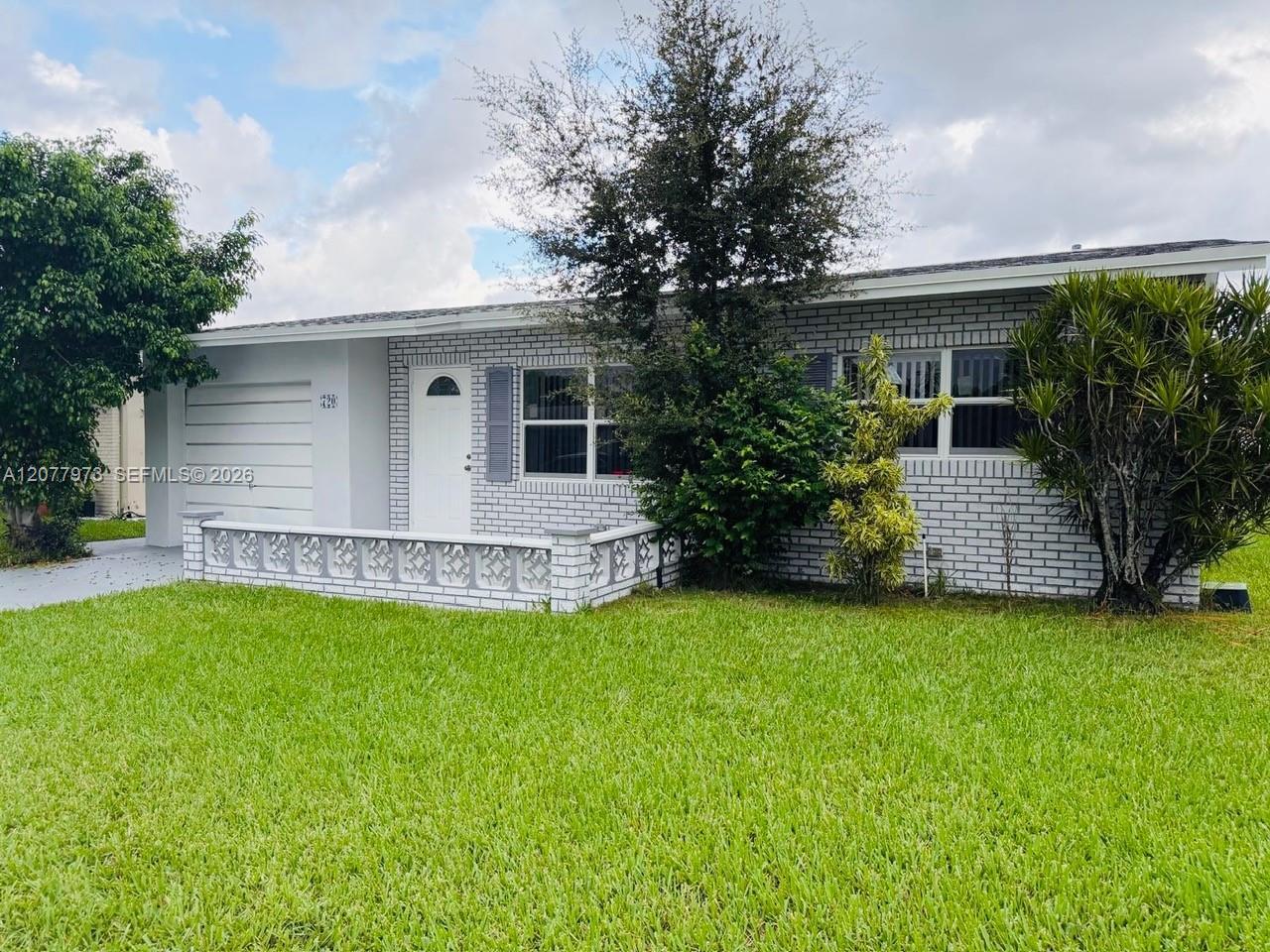 720 NW 74th Way, Margate FL 33063