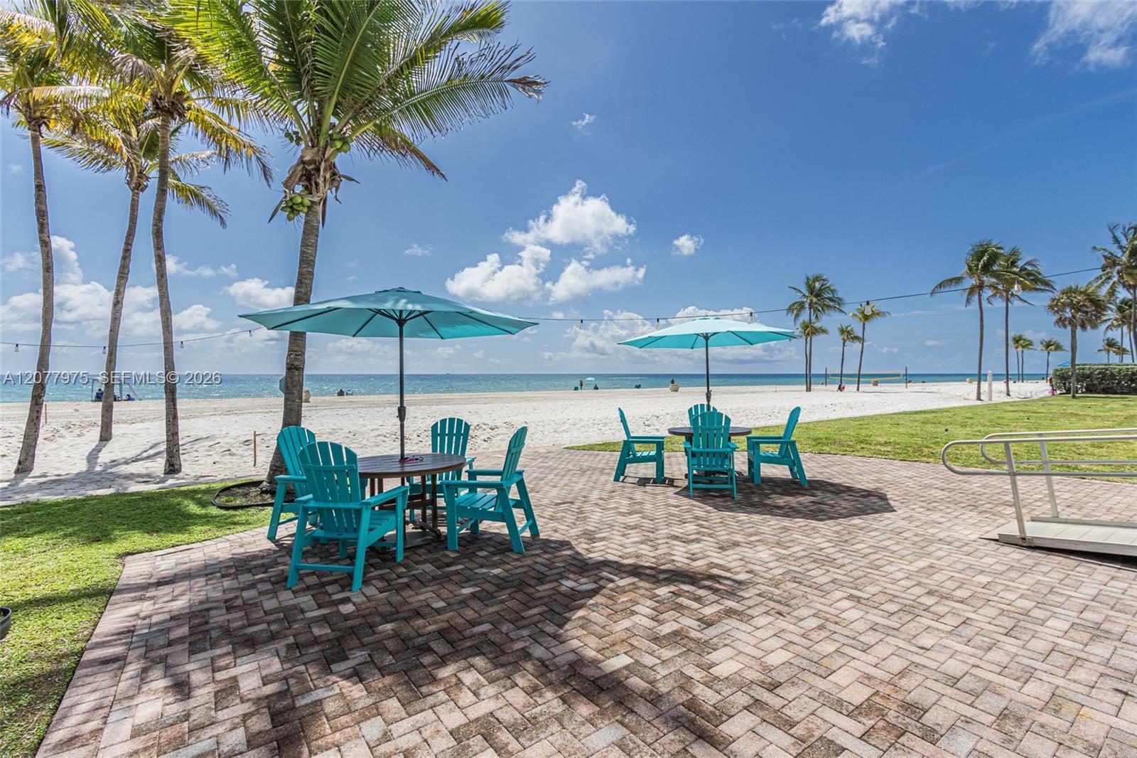 Hollywood, FL 33019 photo 4