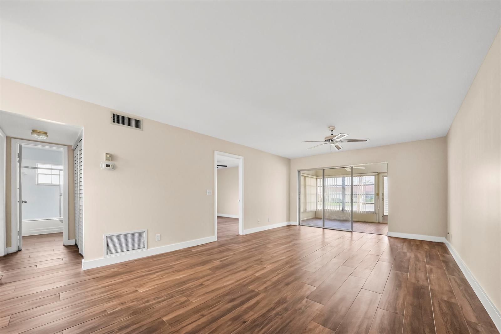 270 CAPE COD Circle # B, Lake Worth FL 33467 photo 4