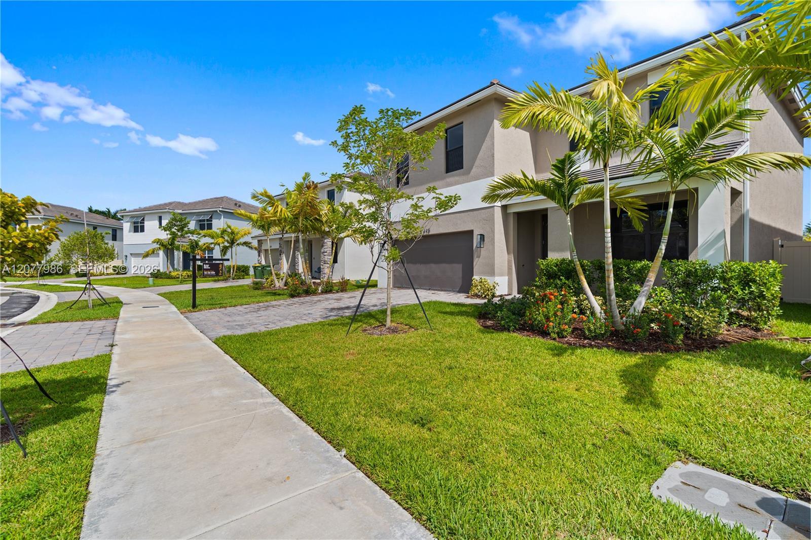1325 NE 2nd Ct, Homestead FL 33033 photo 3