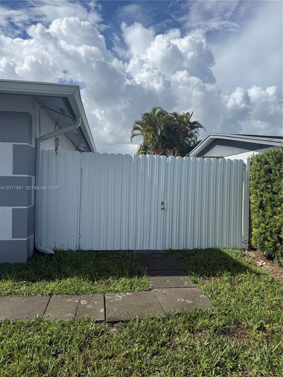 13410 SW 81st St # 2, Miami FL 33183 photo 3