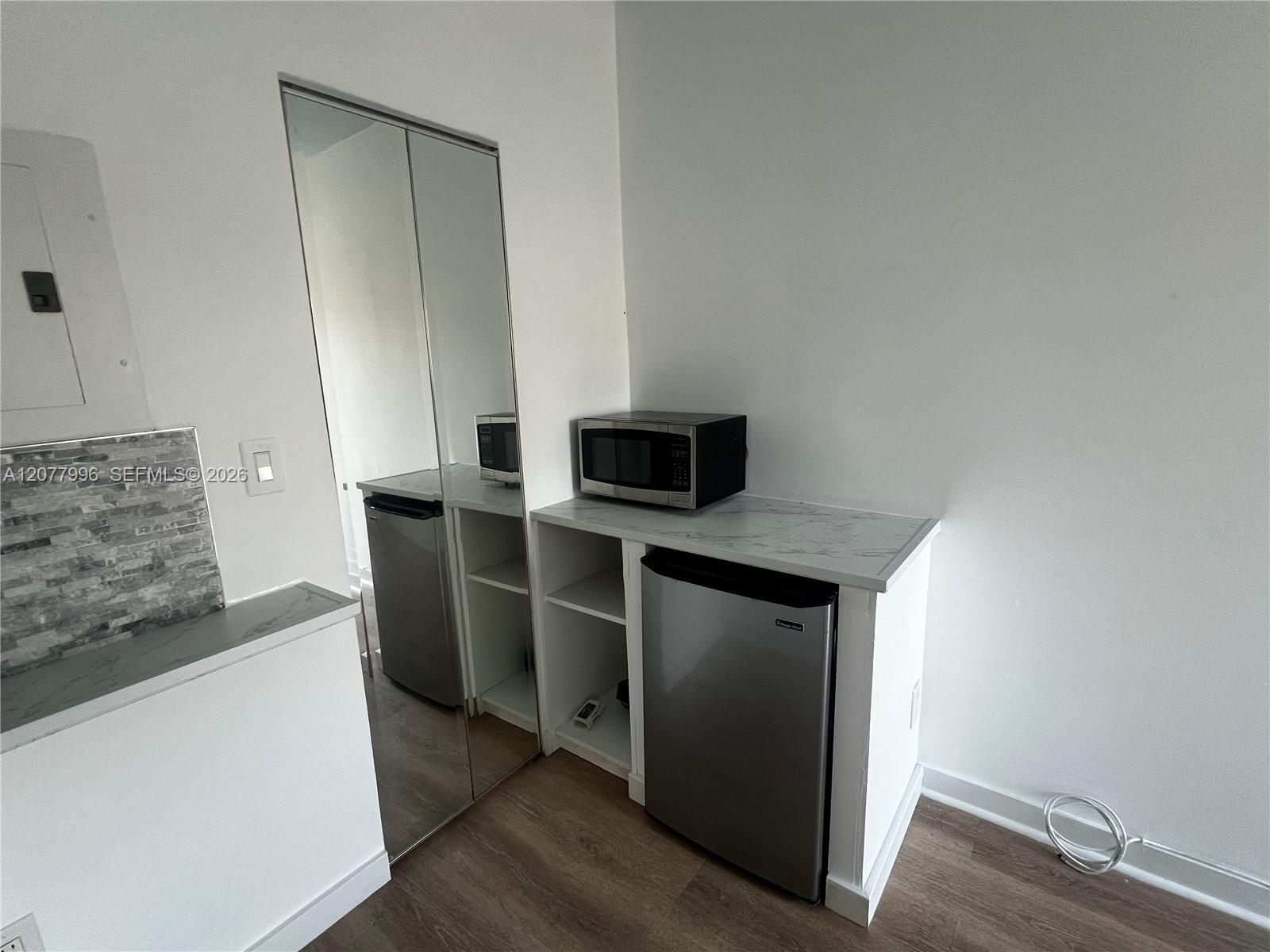1455 Michigan Ave # 9, Miami Beach FL 33139 photo 4