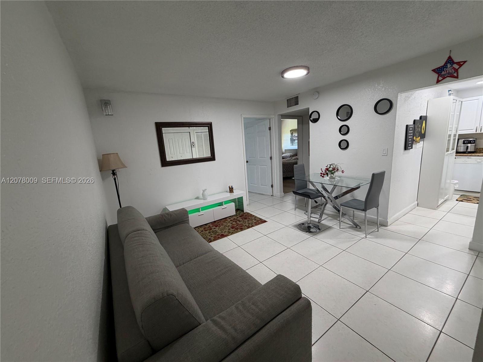 17530 NW 68th Ave # C1005, Hialeah FL 33015 photo 4