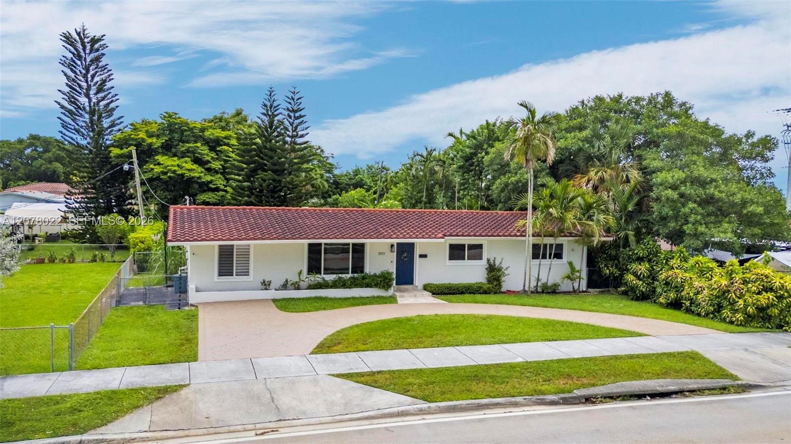 3551 SW 97th Ave, Miami FL 33165 photo 3