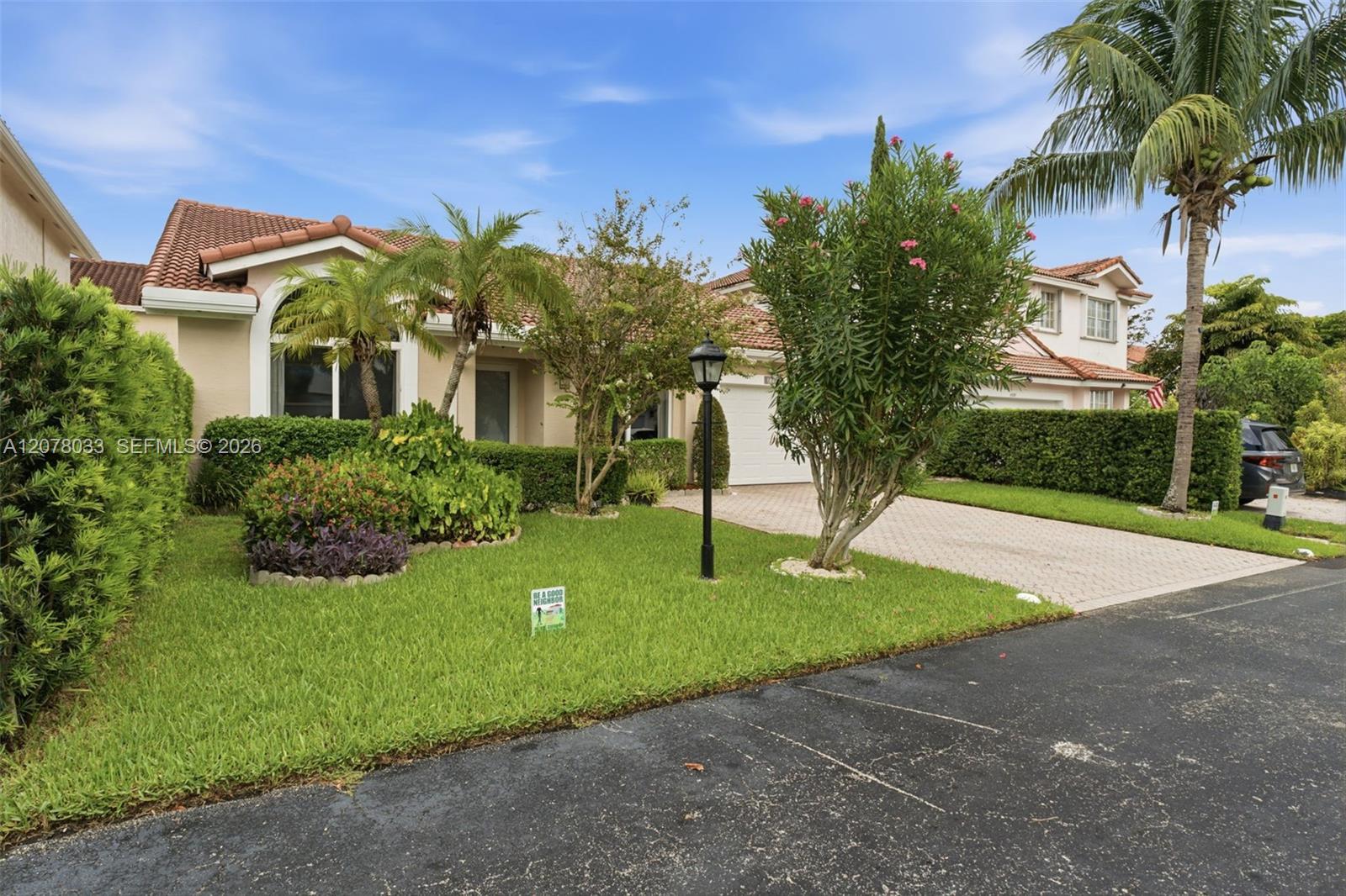 10887 SW 152nd Pl, Miami FL 33196 photo 4