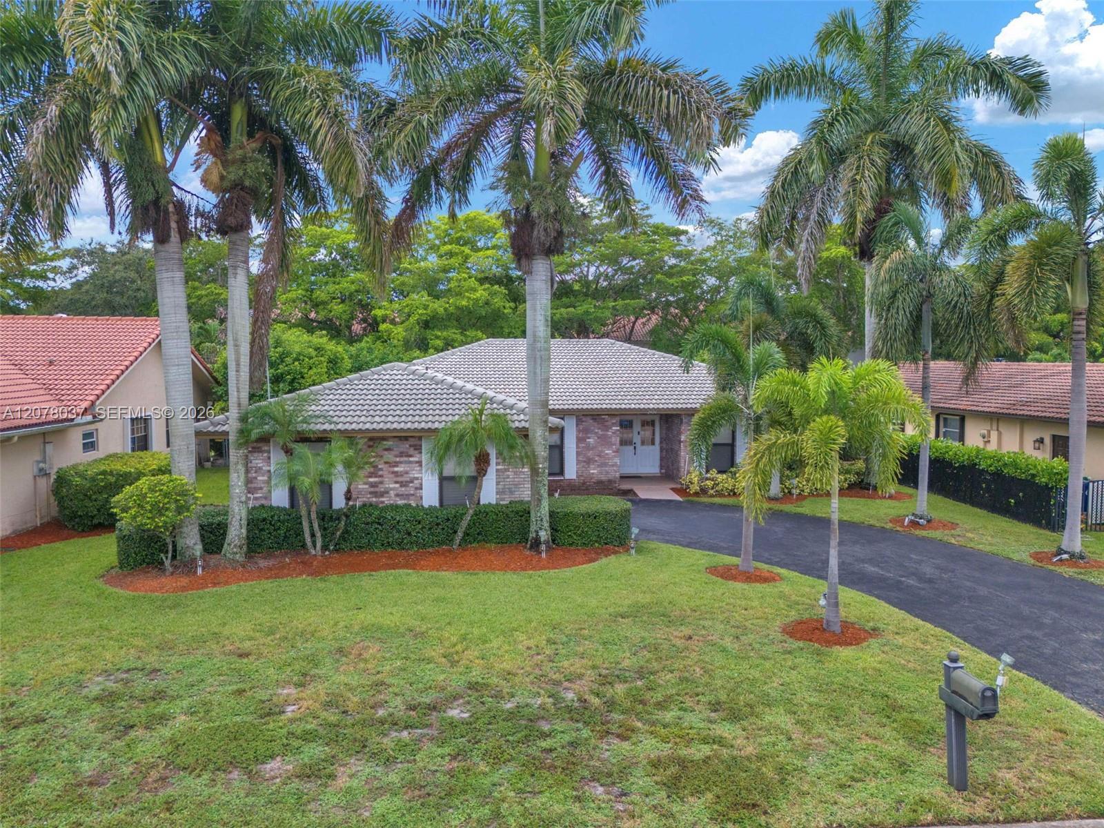 2426 NW 118th Ter, Coral Springs FL 33065 photo 3