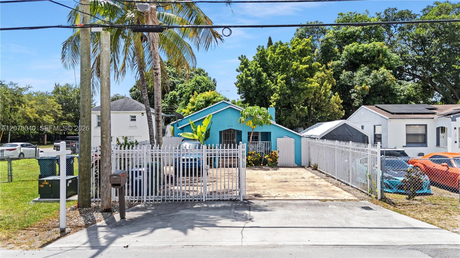 390 NE 166th St, North Miami FL 33162 photo 3