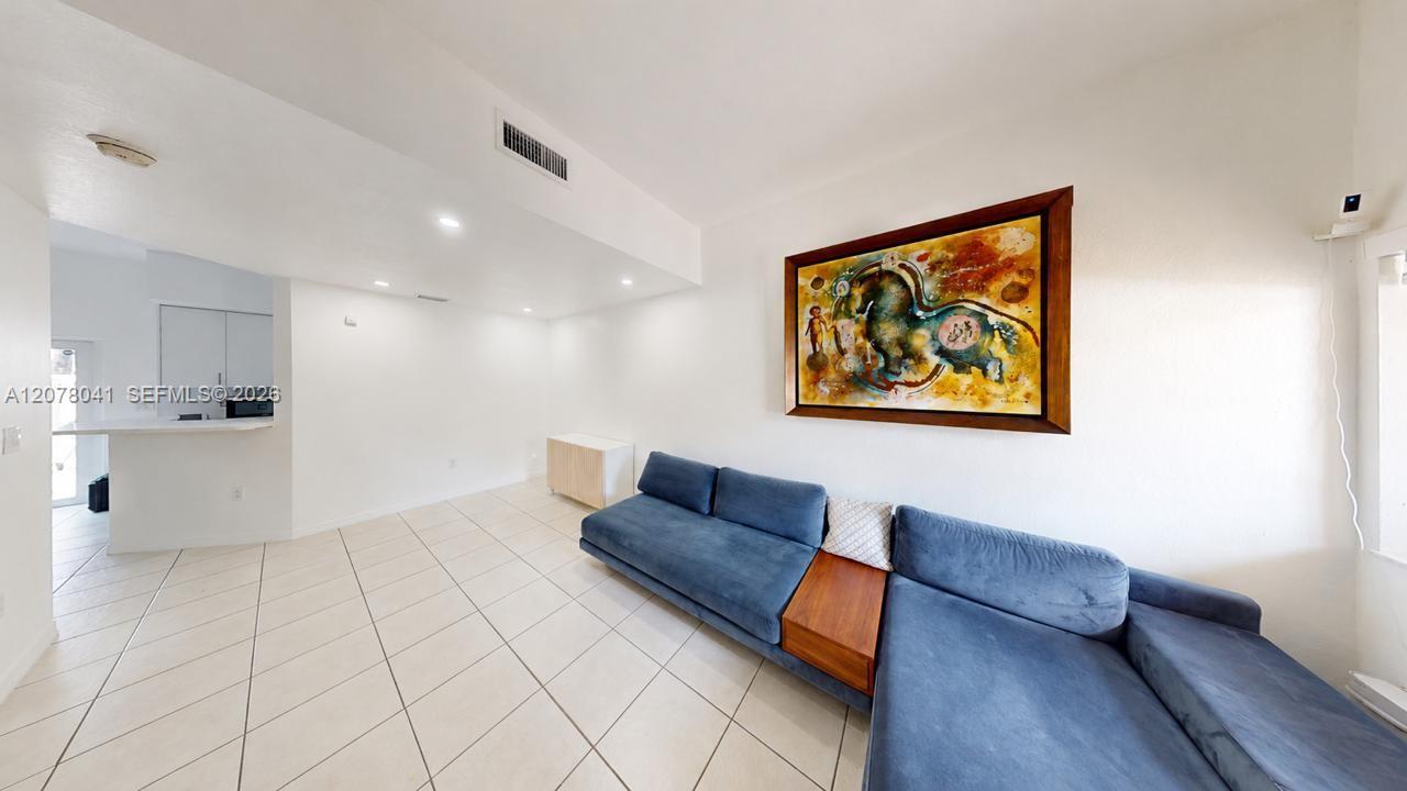21943 SW 88th Path, Cutler Bay FL 33190 photo 2