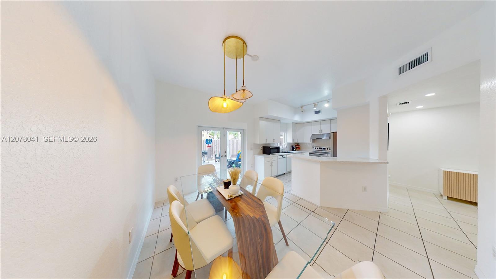 21943 SW 88th Path, Cutler Bay FL 33190 photo 5