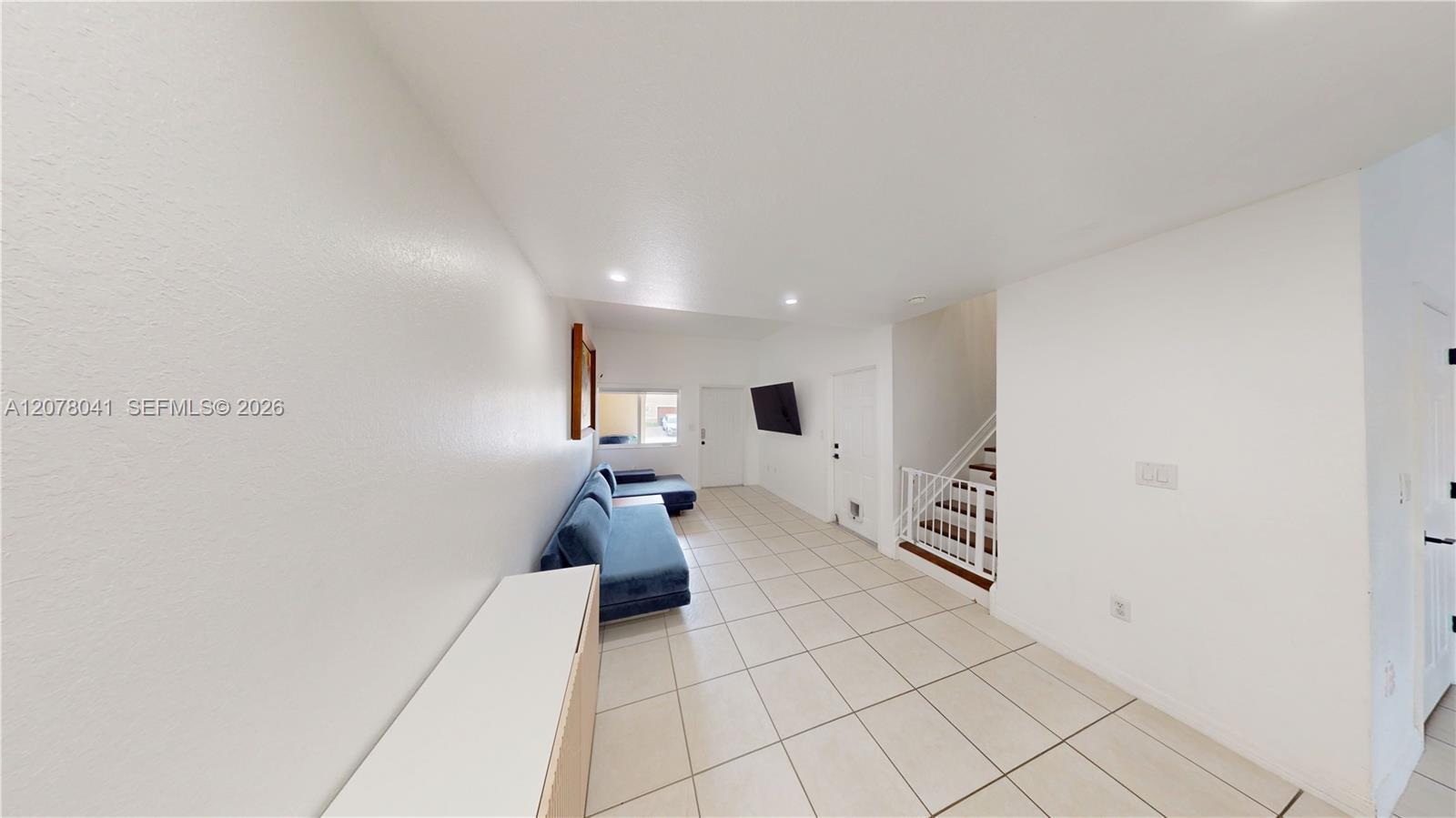 21943 SW 88th Path, Cutler Bay FL 33190 photo 4
