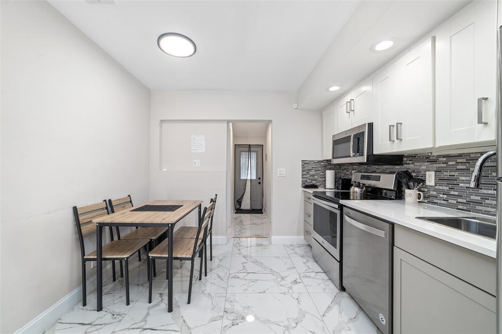 1479 SE 4th Avenue, Deerfield Beach FL 33441 photo 4
