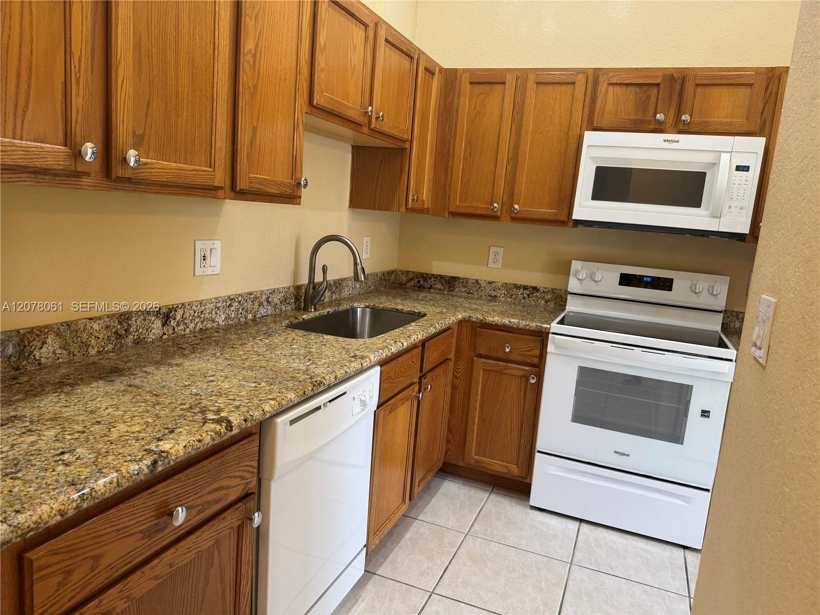 16320 SW 103rd Ter, Miami FL 33196 photo 3